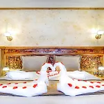 Hotel Unique Cappadocia Palace Goreme