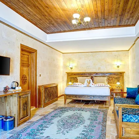 Unique Cappadocia Palace * Goreme