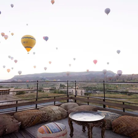 Unique Cappadocia Palace Hotel Goreme