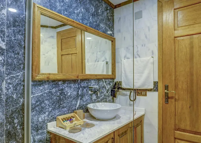 Unique Cappadocia Palace * 괴레메