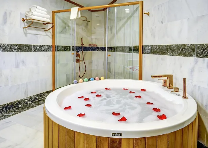 호텔 Unique Cappadocia Palace 괴레메