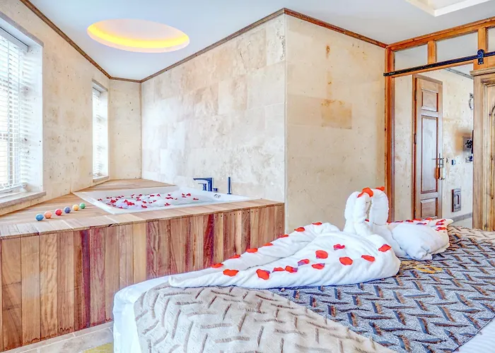 Unique Cappadocia Palace 호텔 괴레메